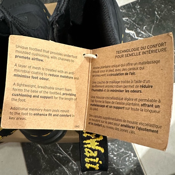 Dr. Martens Audrick Quilted Chelsea Boot NWT - Picture 6 of 6